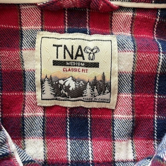 SzM tna classic fit long sleeve flannel EUC red/blue/white pattern - Picture 5 of 6